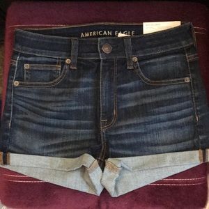 American Eagle High-Rise Shortie shorts